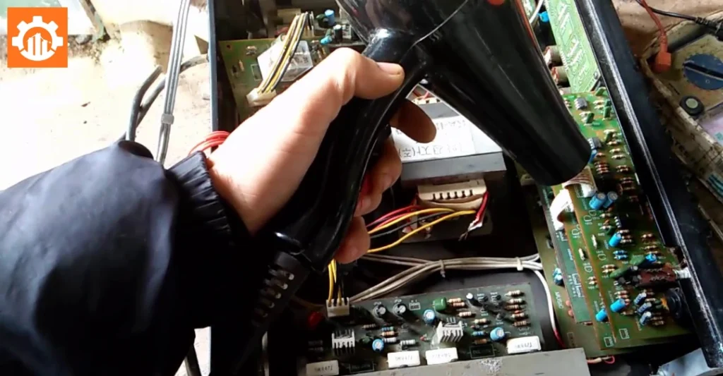 Amply bị tiếng sôi