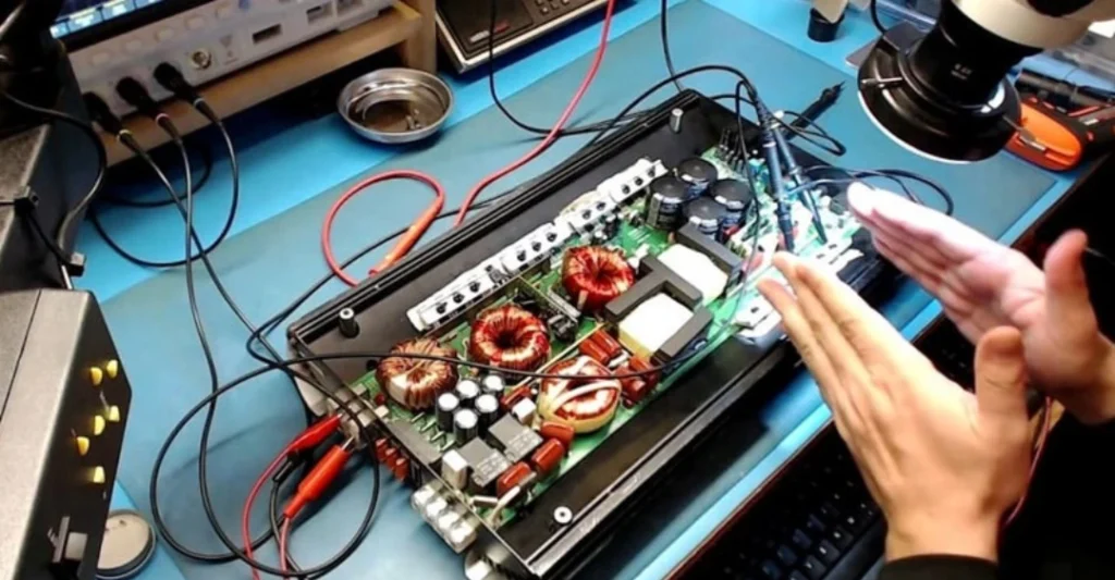 Sửa amply mất tiếng do hỏng linh kiện bên trong