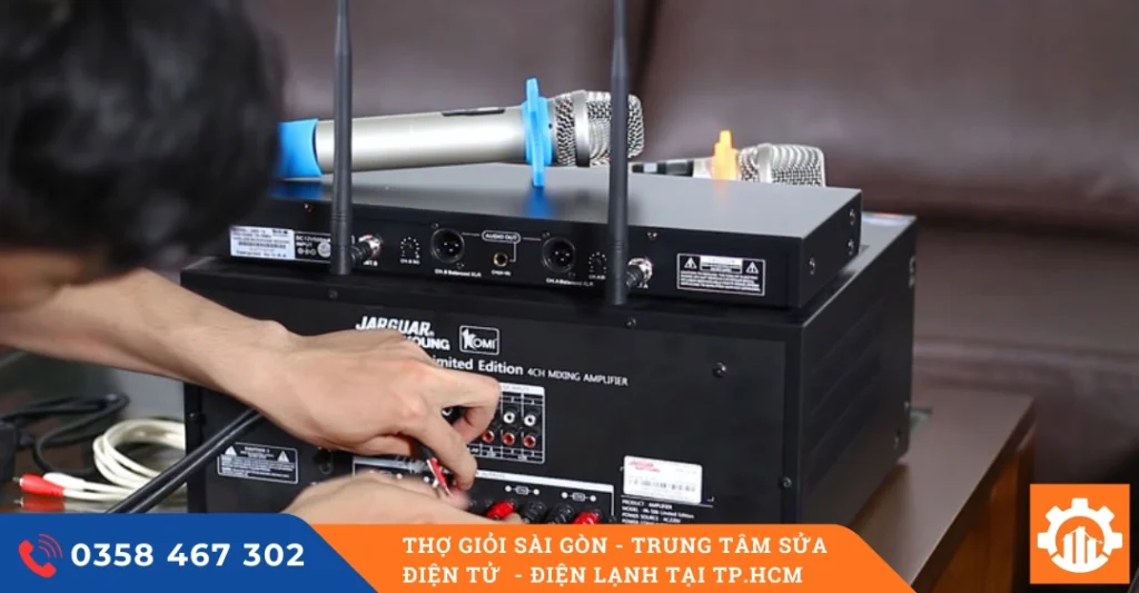 Những điều cần lưu ý khi xem bảng giá sửa amply