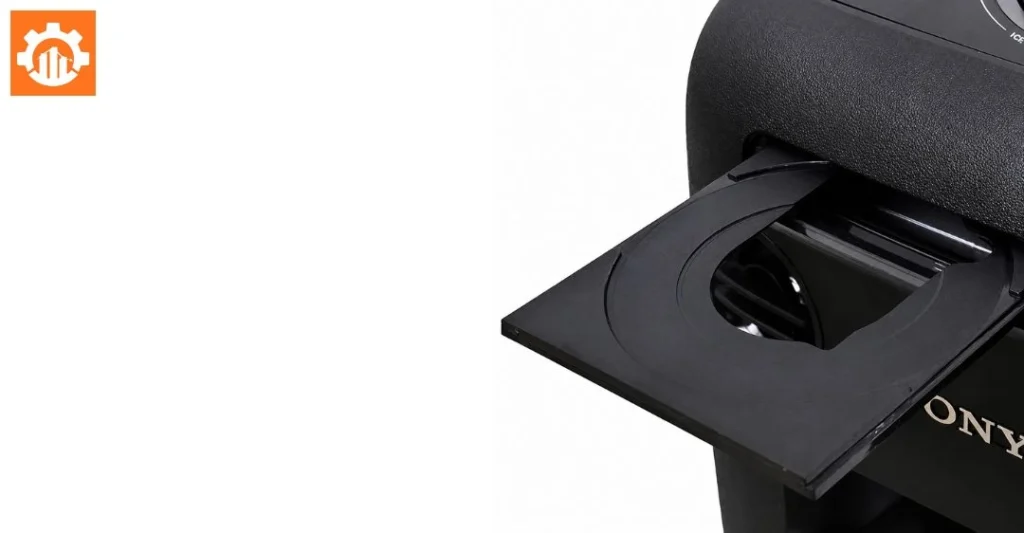 Hướng dẫn khai thác các nguồn phát nhạc vật lý từ khay đĩa CD, USB và đài FM