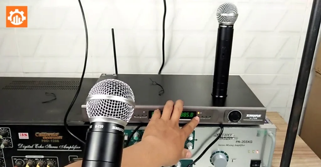Kết nối amply với micro