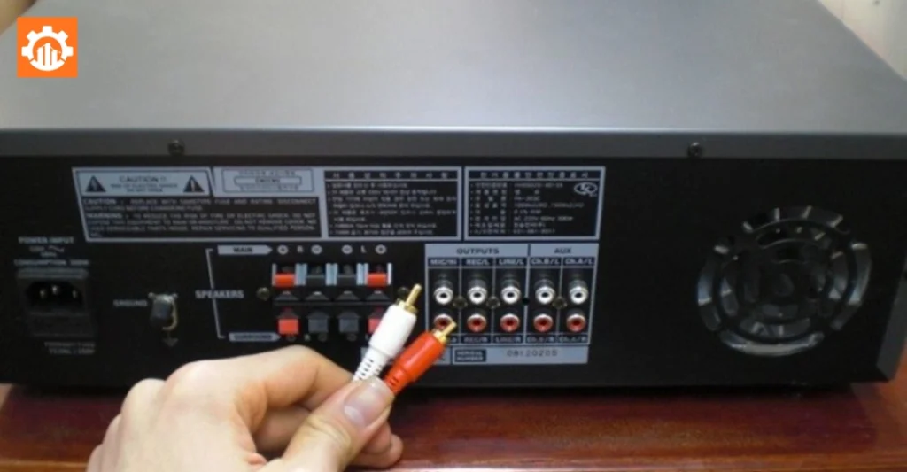 Kết nối amply với nguồn phát nhạc